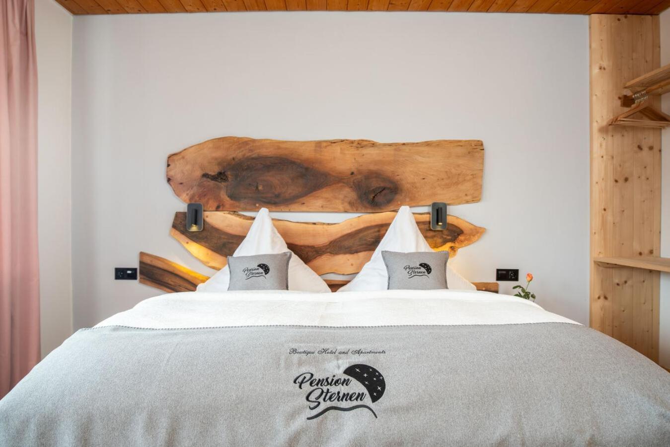 Boutique Hotel And Apartments Pension Sternen 토트무스 외부 사진